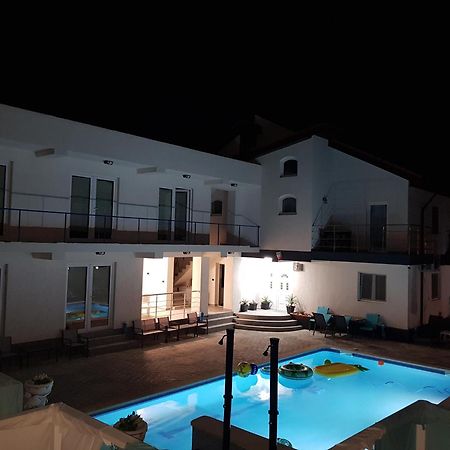 Hotel Cool Breeze - Mamaia Nord Năvodari Exterior foto
